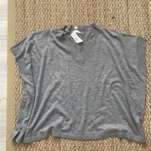 Sweater vest- NEW with tag